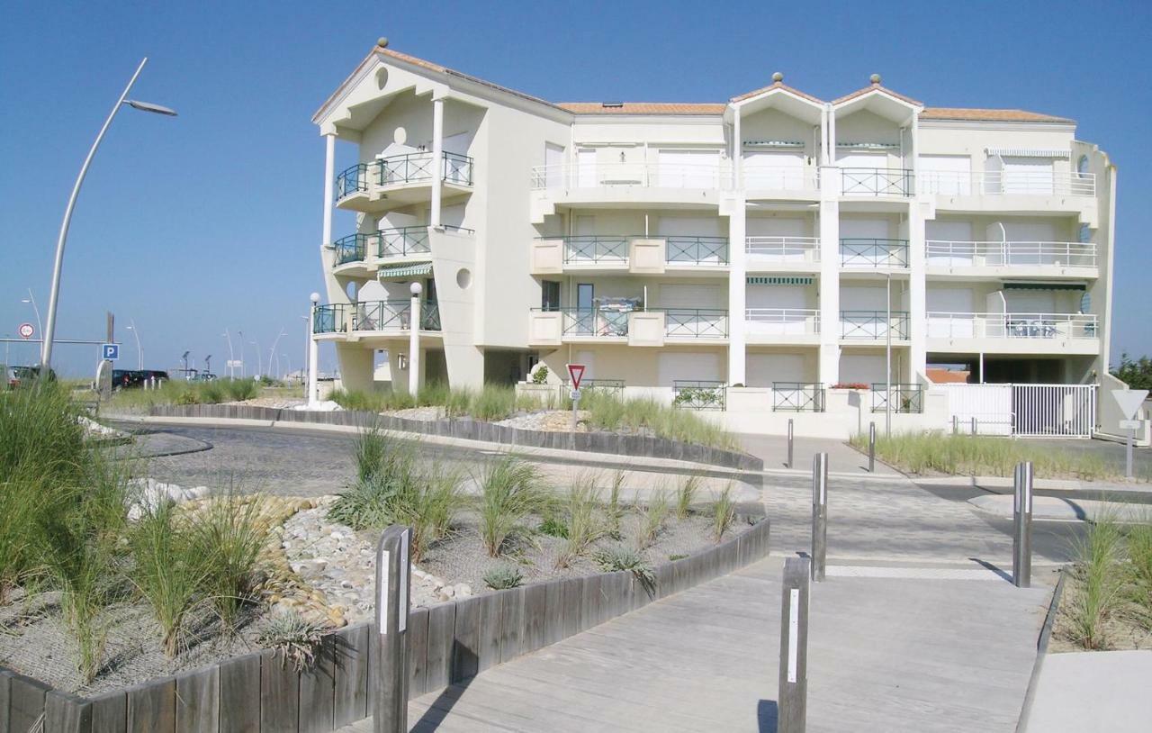 Amazing Apartment In St, Hilaire De Riez Saint-Jean-de-Monts Exterior photo